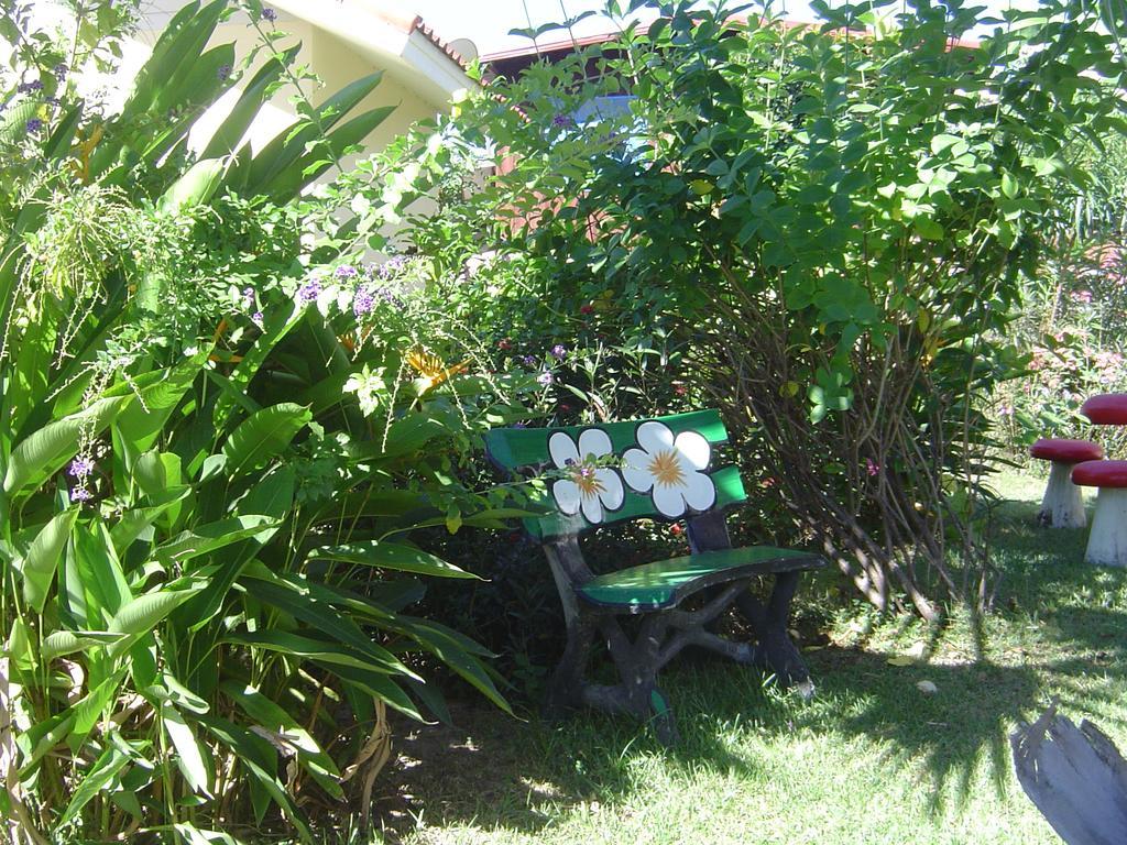 Mini-Golf **** & Resort Ubon Ratchathani Eksteriør bilde